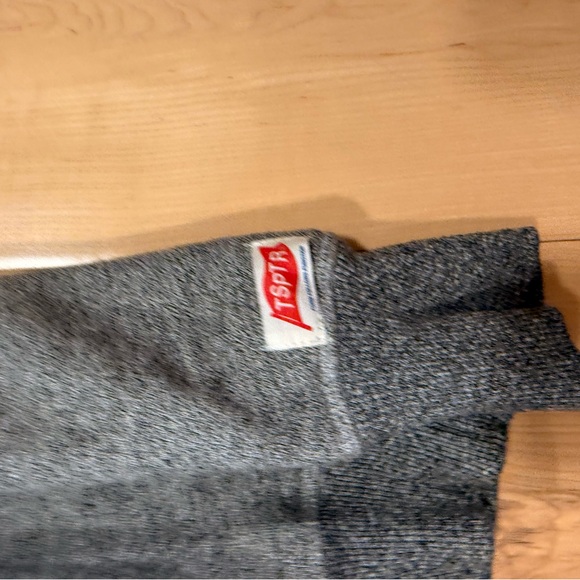 TSPTR Grey Sweater Snoopy Size XL - Picture 2 of 4